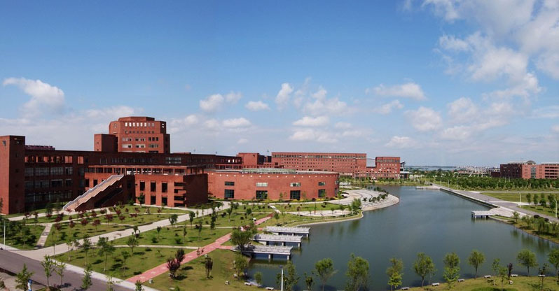 江西師范大學旭潔洗地機客戶案例-<a href=http://m.zendaikai.com target=_blank class=infotextkey>洗地機生產廠</a>家